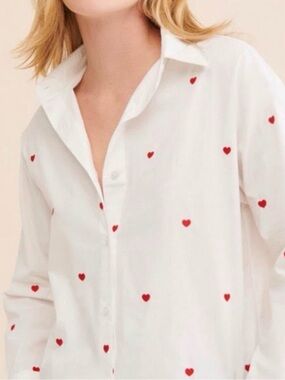 Jane and Delancey White Button-Up Shirt with Red Heart Print